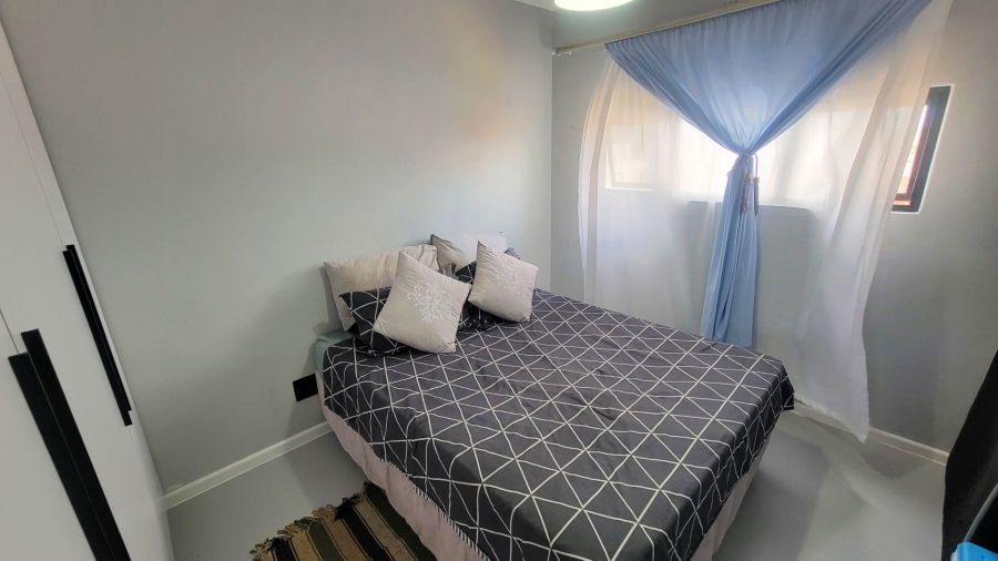 1 Bedroom Property for Sale in The Connifers Western Cape